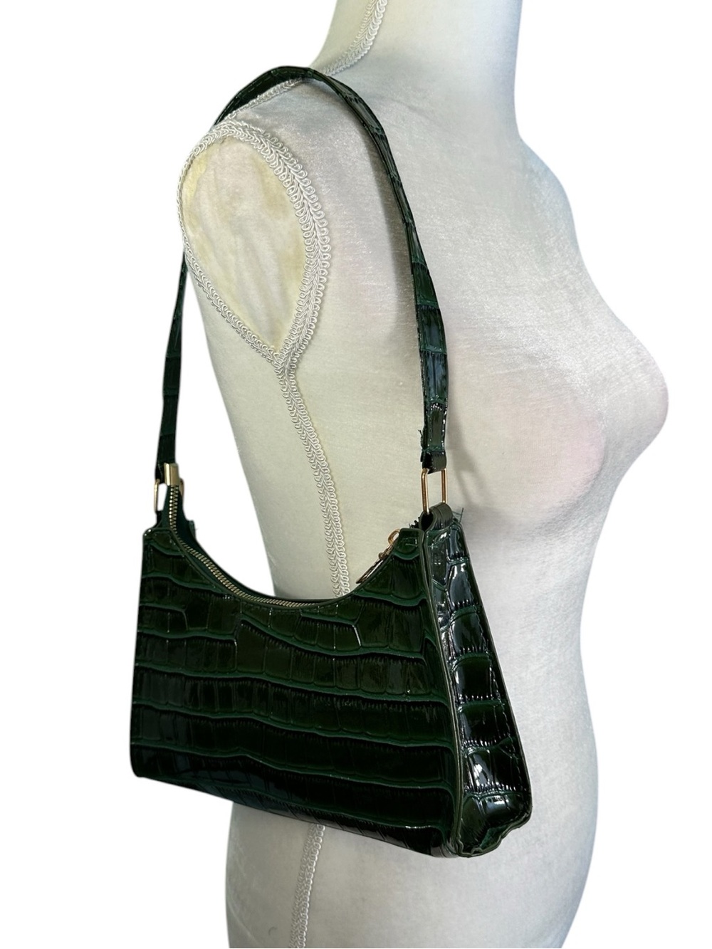 NWOT Dark Green Croc-Embossed Shoulder Bag - Picture 1 of 6